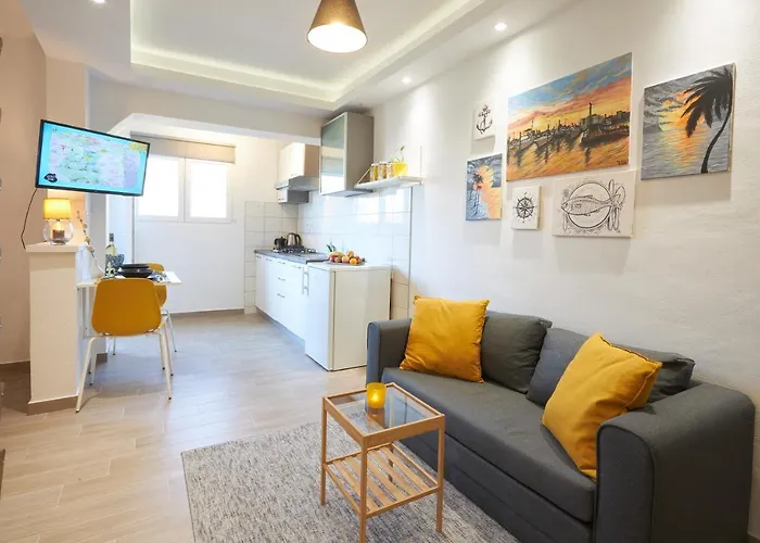 Apartment Yellow